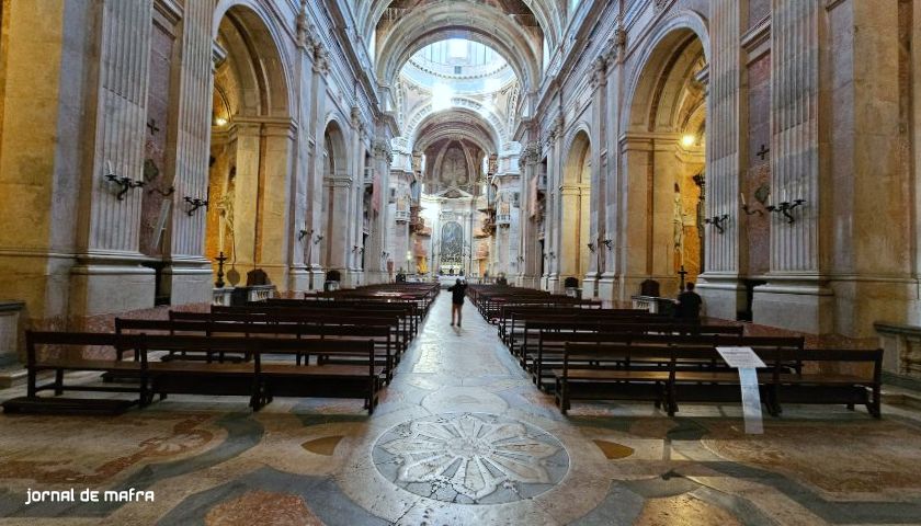 Basílica Palácio de Mafra sagração da Basílica Missa do Galo